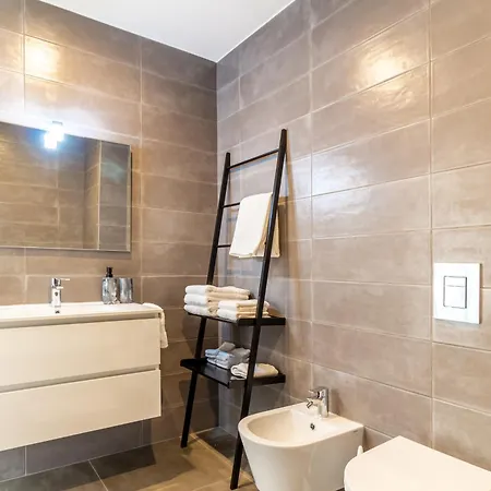 Infinity View Apartment